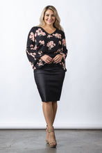 Load image into Gallery viewer, Mrs.Nicole Pencil Skirt
